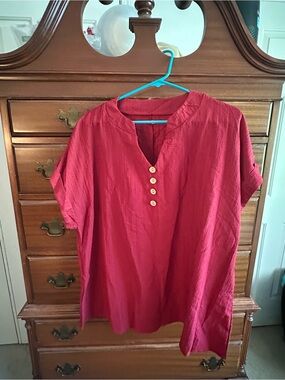 Woman's Red Button-Front Short Sleeve Top